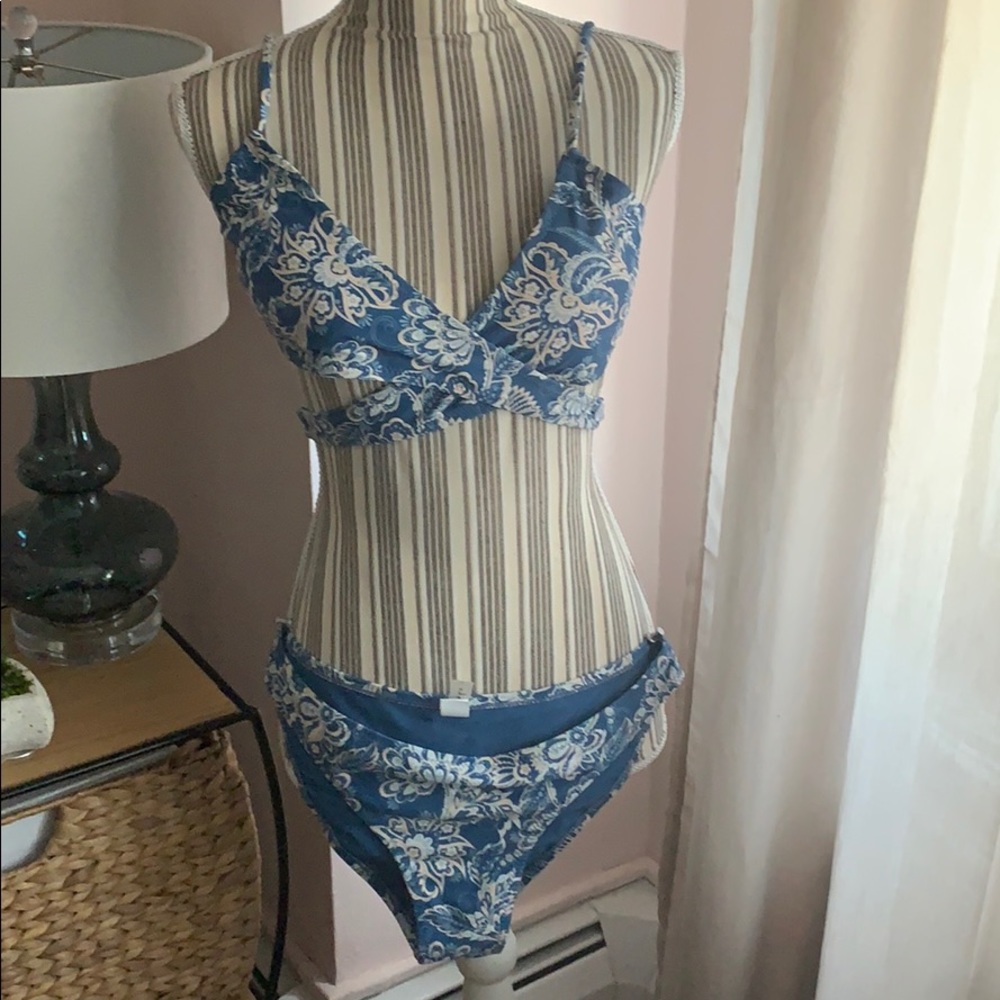 Cupshe two piece binkini